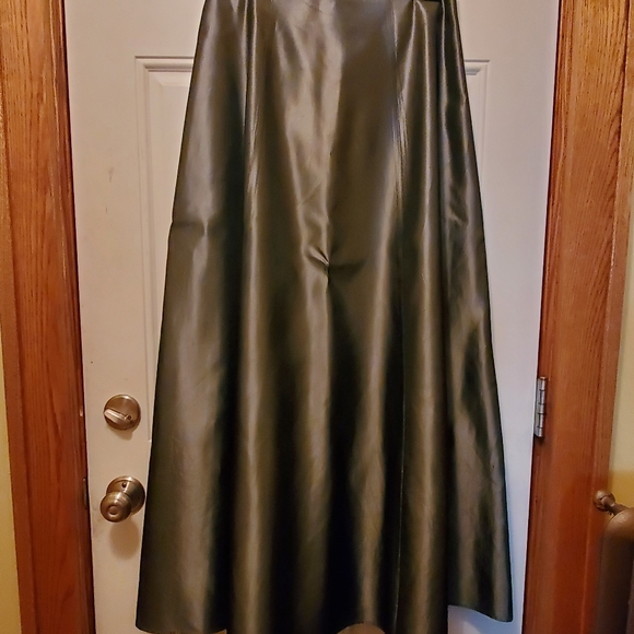 Evening 4pc Outfit In Gunmetal - Picture 6 of 7